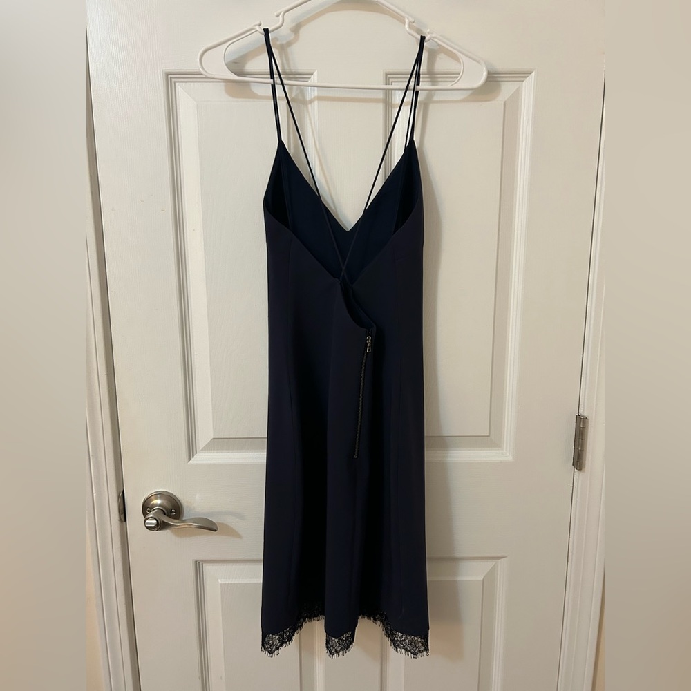 Alice + Olivia Leigh Low Cross Back Fitted Dress with lace hem NWT 6 - Picture 10 of 16